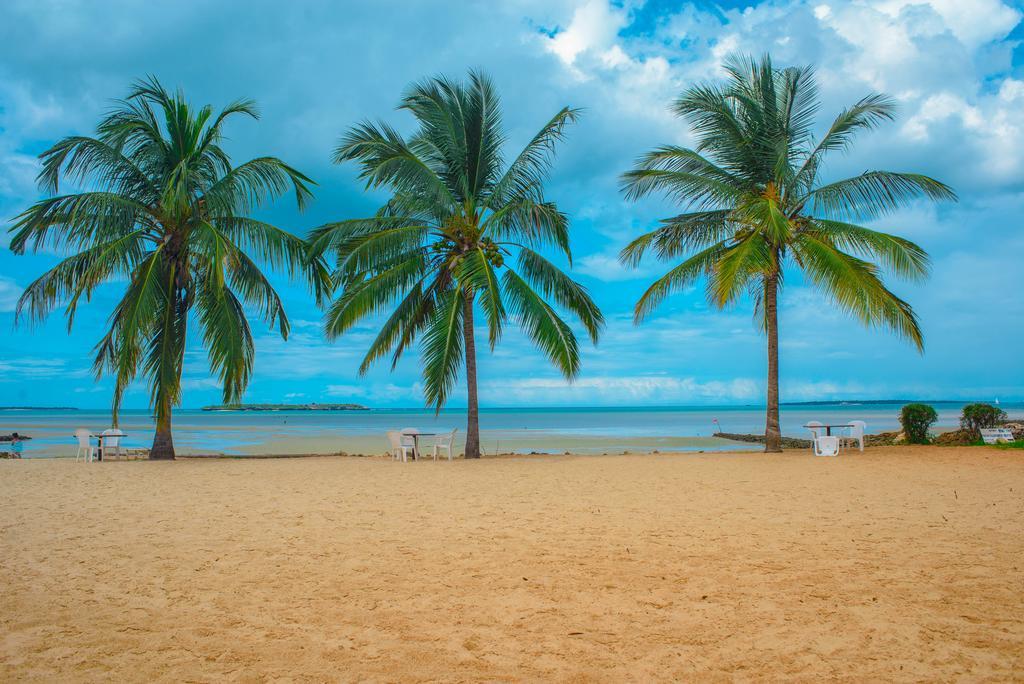 Beachcomber Hotel And Resort Dar-es-Salaam Eksteriør bilde